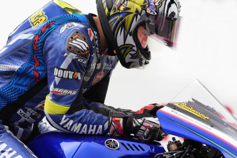 「世界でも、日本でも」──アスリートが放つ緊張感、それを撮りたくてレースに向かう