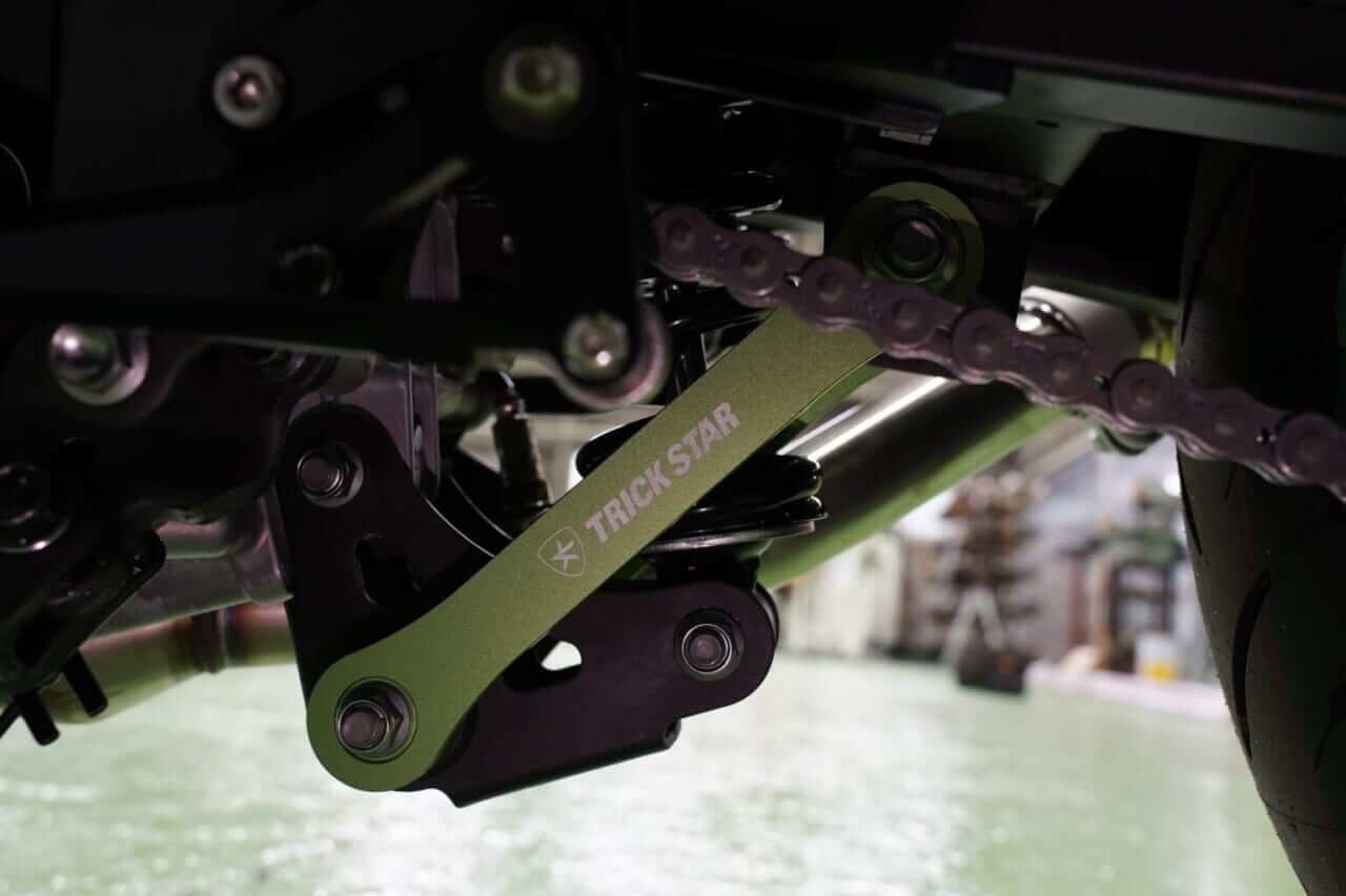 ｜TRICK STARがNinja500を速攻ロックオン！ 守りと走りを固める専用パーツ群が早くも適合確認