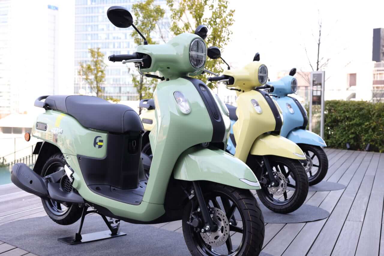 ヤマハ｜ファツィオ｜“パワーアシスト”で発進加速を強化！ ヤマハが原付二種のレトロスクーター「FAZZIO」を正式発表