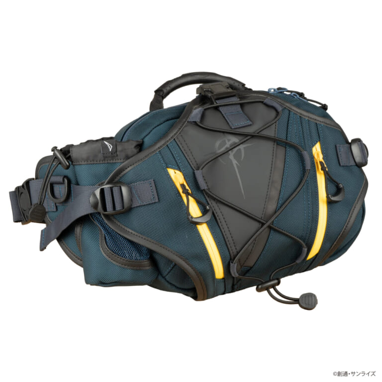 クシタニ ヒップバッグ|【限定】シャアとマフティーをモチーフにした特別な一着。走行時のストレスを軽減するクシタニ×ガンダムコラボの本格ライディングウェア&ギアが登場