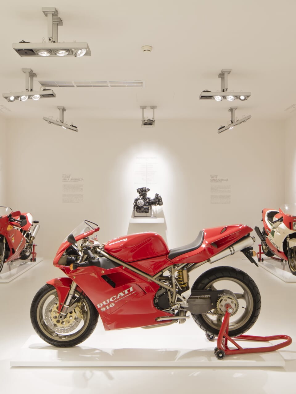 パニガーレV4|ドゥカティ パニガーレV4が2025年グッドデザイン賞を受賞、国際的デザイン賞で三冠を達成!