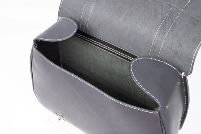 DEGNER PRSB-9｜愛車とともに育てる本革の魅力。デグナーのレザーサドルバッグでツーリングの積載力をスタイリッシュに拡張しよう