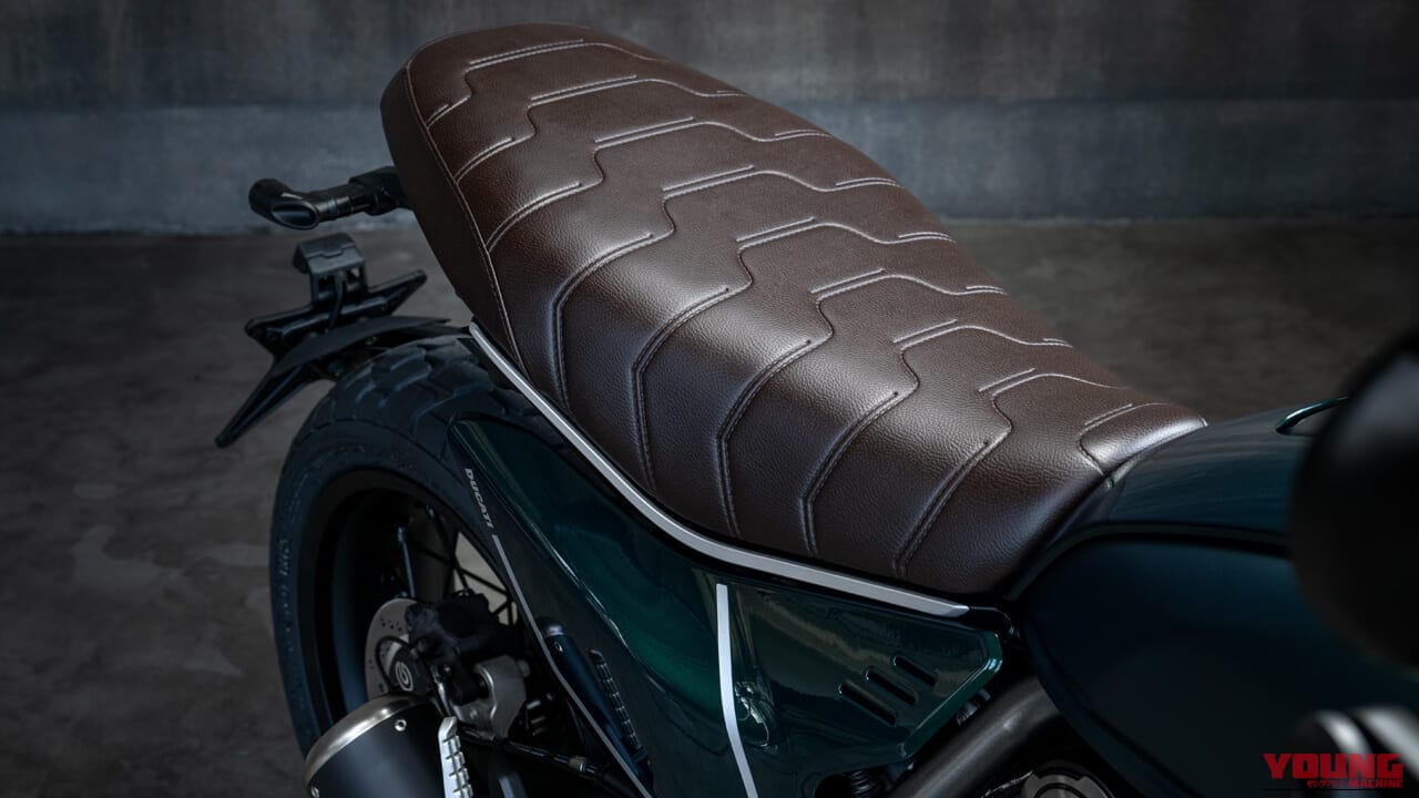 |【ドゥカティ】都会の夜をエメラルドに染める、静寂のエレガンス。スクランブラー・ナイトシフトに待望のニューカラー!