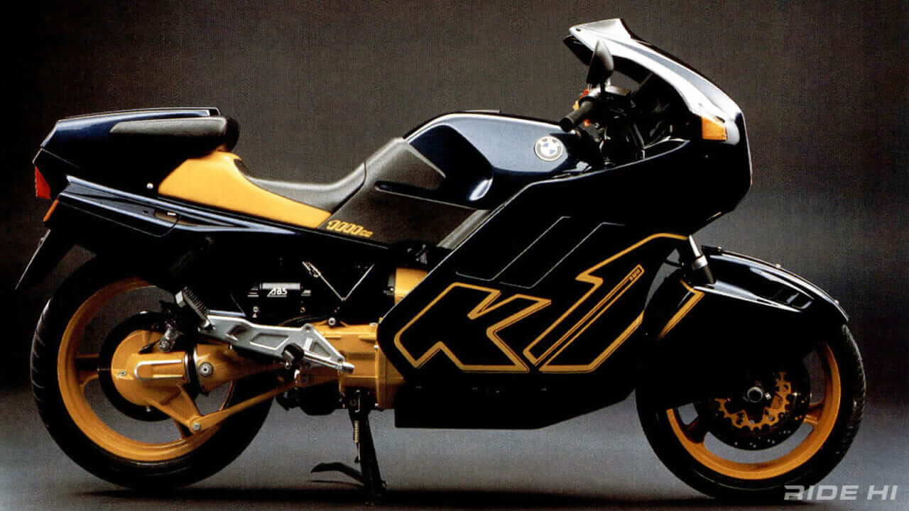 ｜「えっ、これBMWなの？」「イタ車かと思った」K1はBMWが夢に描いた1990年代のスーパードリームバイクを具現化、市販したもの