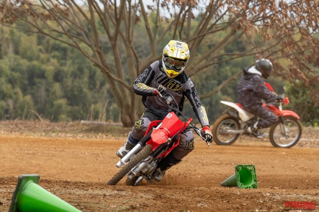 ｜ドゥカティも困惑!? フロントを滑らせて走るマルケスの特殊すぎる走りがもたらすもの【ノブ青木の上毛グランプリ新聞 Vol.40】