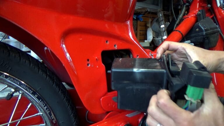 【リトルカブレストア】アクセルを開けると「ボボボ…」エンジン回転が上がらない原因が意外すぎた件|【リトルカブレストア】アクセルを開けると「ボボボ…」エンジン回転が上がらない原因が意外すぎた件