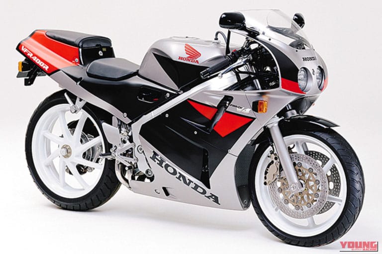 1989 HONDA VFR400R｜ホンダV4の系譜｜VFR400R（NC21/NC24/NC30）の進化とRVFへ「勝利しか認めぬホンダの本気」