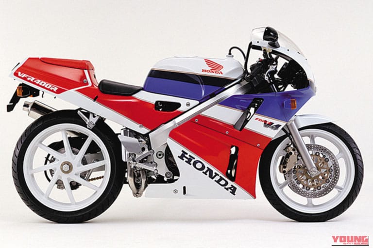 HONDA VFR400R｜ホンダV4の系譜｜VFR400R（NC21/NC24/NC30）の進化とRVFへ「勝利しか認めぬホンダの本気」