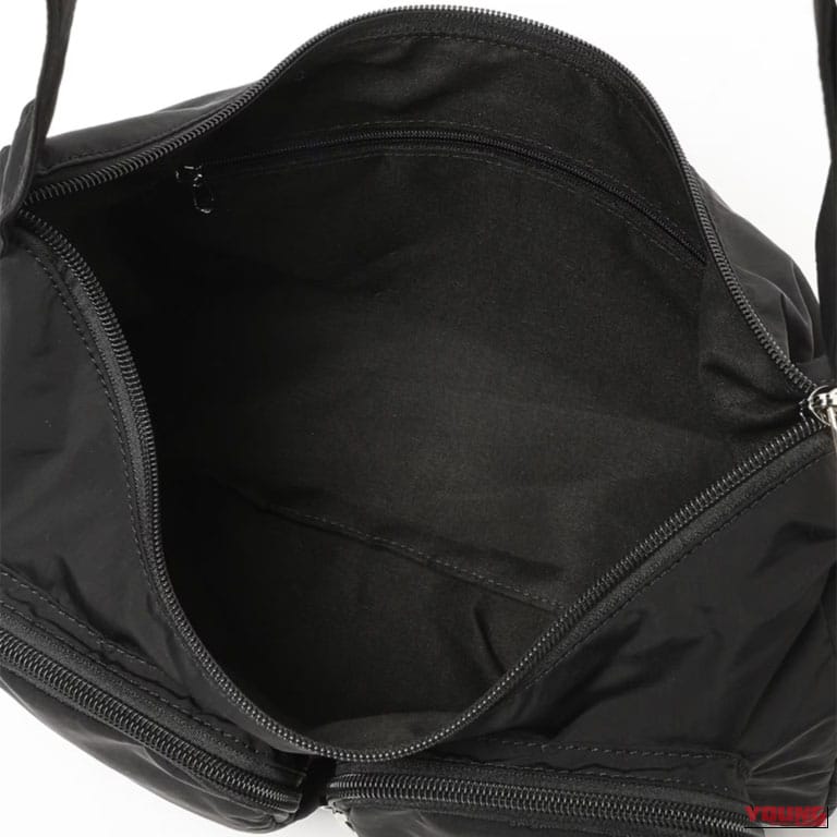 【Honda × Kuromi】チャーム付き撥水ショルダー｜Honda×クロミ×グローバルワークがコラボ！バイク女子必見の「普段使いしたい」アパレル＆雑貨5選