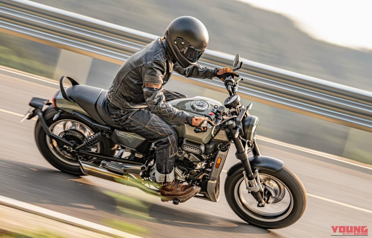 |250ccクラスに革命を起こすVツイン×ベルトドライブ。維持費の悩みも吹き飛ぶ新型クルーザー「GV250X」登場