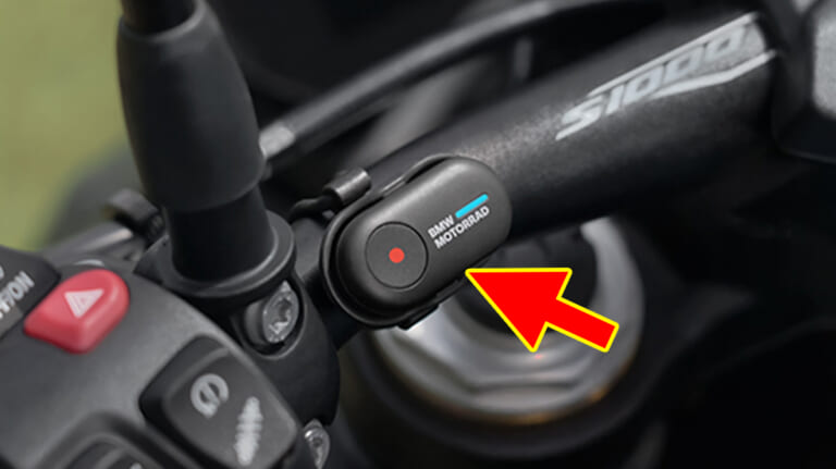 「この機能マジで最高…」あらゆる車種に装着可能。走行中でも簡単操作。各種モードをボタン1つで切替。Insta360 X5のBMW Motorrad 版がヤバすぎる！