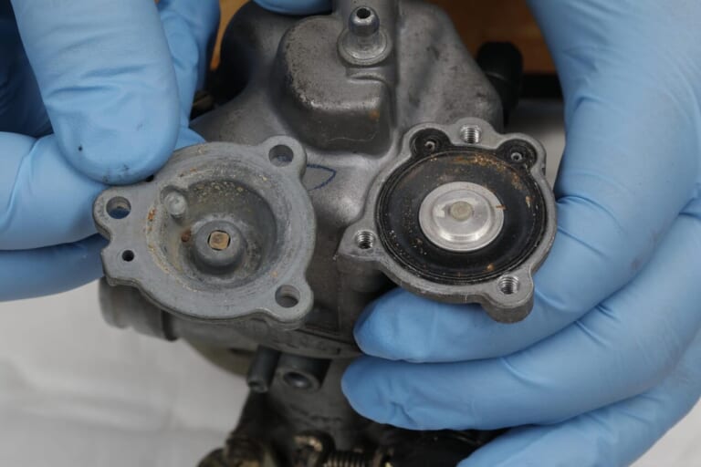 CB250RS-Z|キャブレター|加速ポンプ|250cc専用設計だからスリム、軽量、ヒラヒラなCB250RS-Z。キャブオーバーホールで快調に!