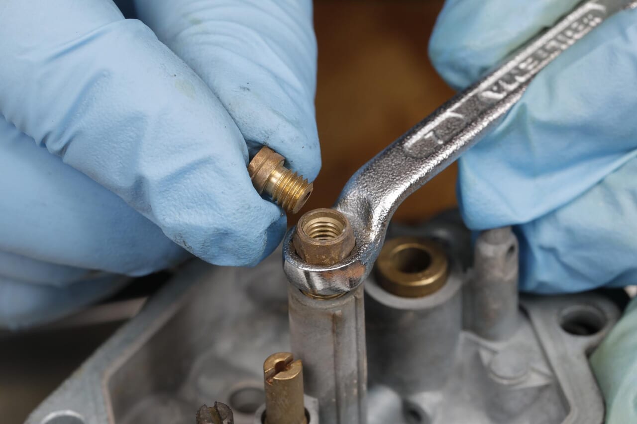 CB250RS-Z｜キャブレター｜メインジェット｜250cc専用設計だからスリム、軽量、ヒラヒラなCB250RS-Z。キャブオーバーホールで快調に！