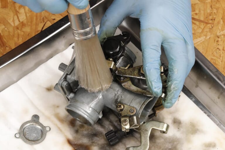 CB250RS-Z|キャブレター|洗浄|250cc専用設計だからスリム、軽量、ヒラヒラなCB250RS-Z。キャブオーバーホールで快調に!