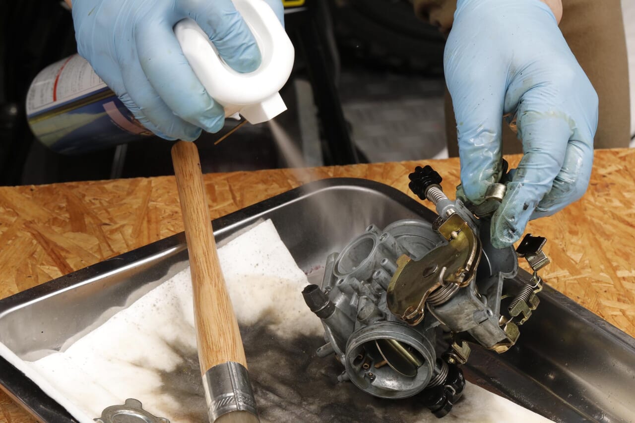 CB250RS-Z｜キャブレター｜洗浄｜250cc専用設計だからスリム、軽量、ヒラヒラなCB250RS-Z。キャブオーバーホールで快調に！