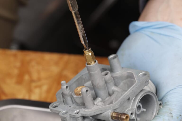 CB250RS-Z|キャブレター|キースター|燃調キット|メインジェット|250cc専用設計だからスリム、軽量、ヒラヒラなCB250RS-Z。キャブオーバーホールで快調に!