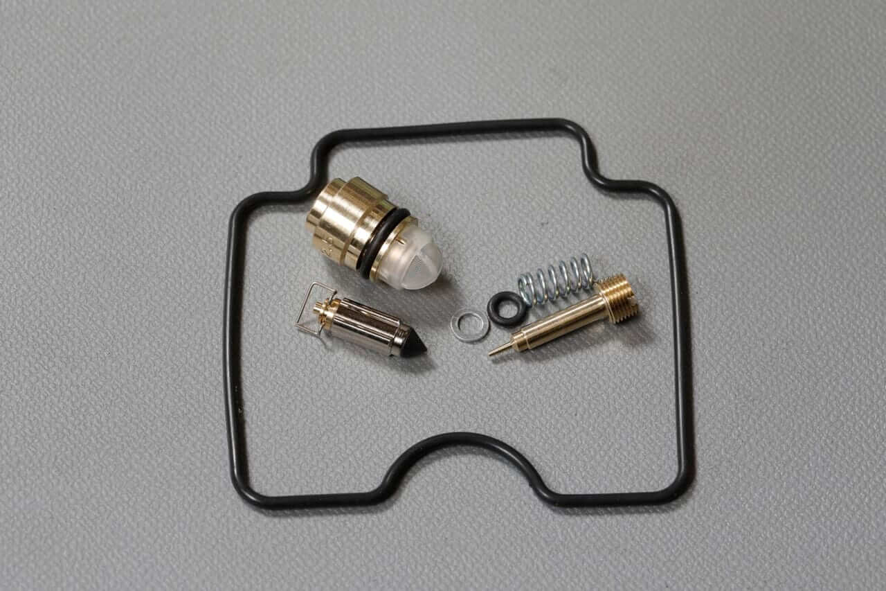 キースター｜燃調キット｜SR400用｜フロートチャンバーガスケット｜長期不動のヤマハSR400。キャブレターをオーバーホールで必ず確認したいパーツ「エアカットバルブ」