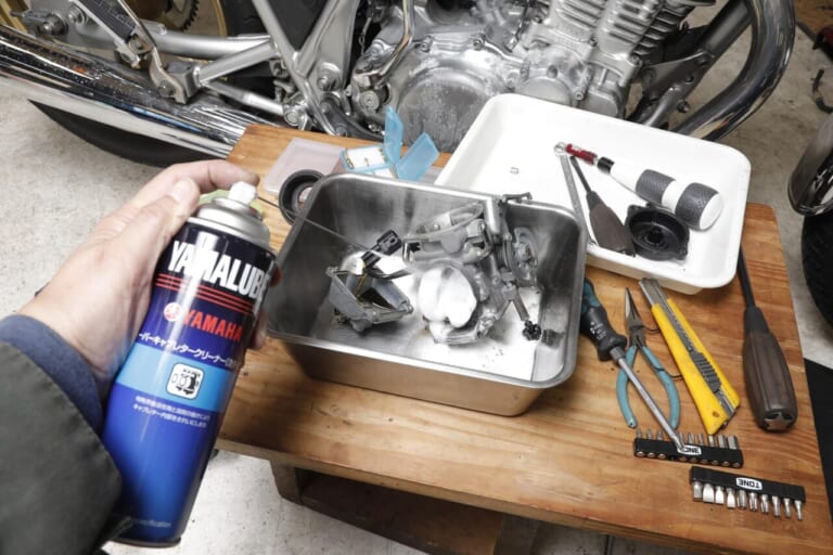 SR400用｜キャブレター｜洗浄｜ヤマルーブ｜長期不動のヤマハSR400。キャブレターをオーバーホールで必ず確認したいパーツ「エアカットバルブ」