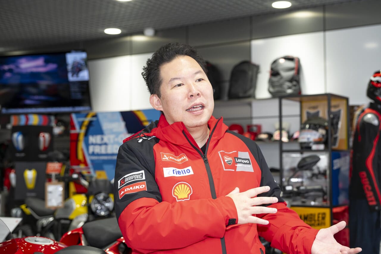 ドゥカティ大阪ノース｜スタッフ｜ドゥカティ専門だからこそできる徹底した高い知識と経験を駆使し魅力を伝達するドゥカティ大阪ノース