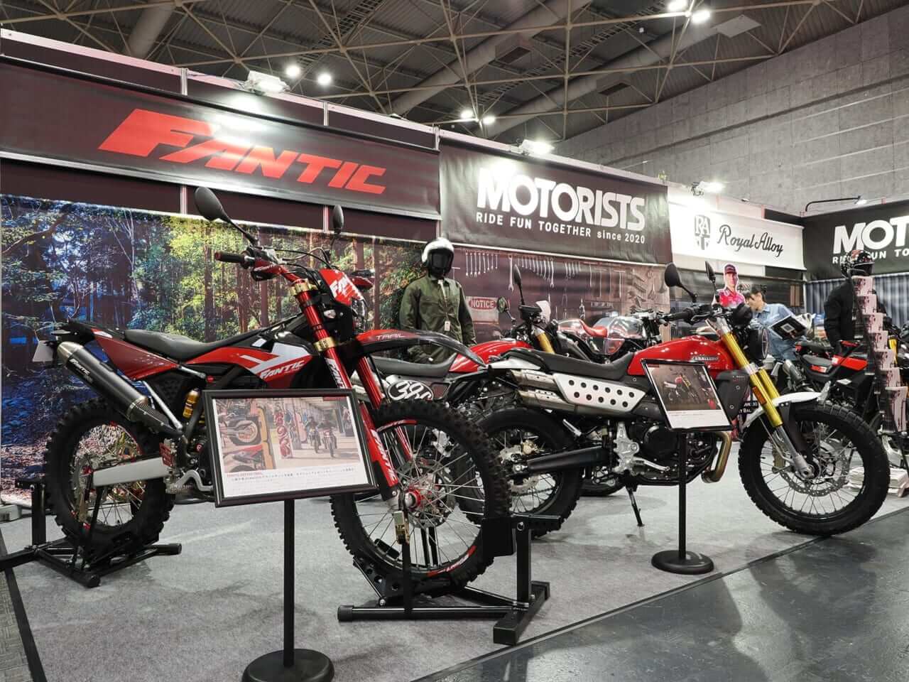 モーターサイクルショーで聞いたFantic取扱店のお気にいりの一台×4選