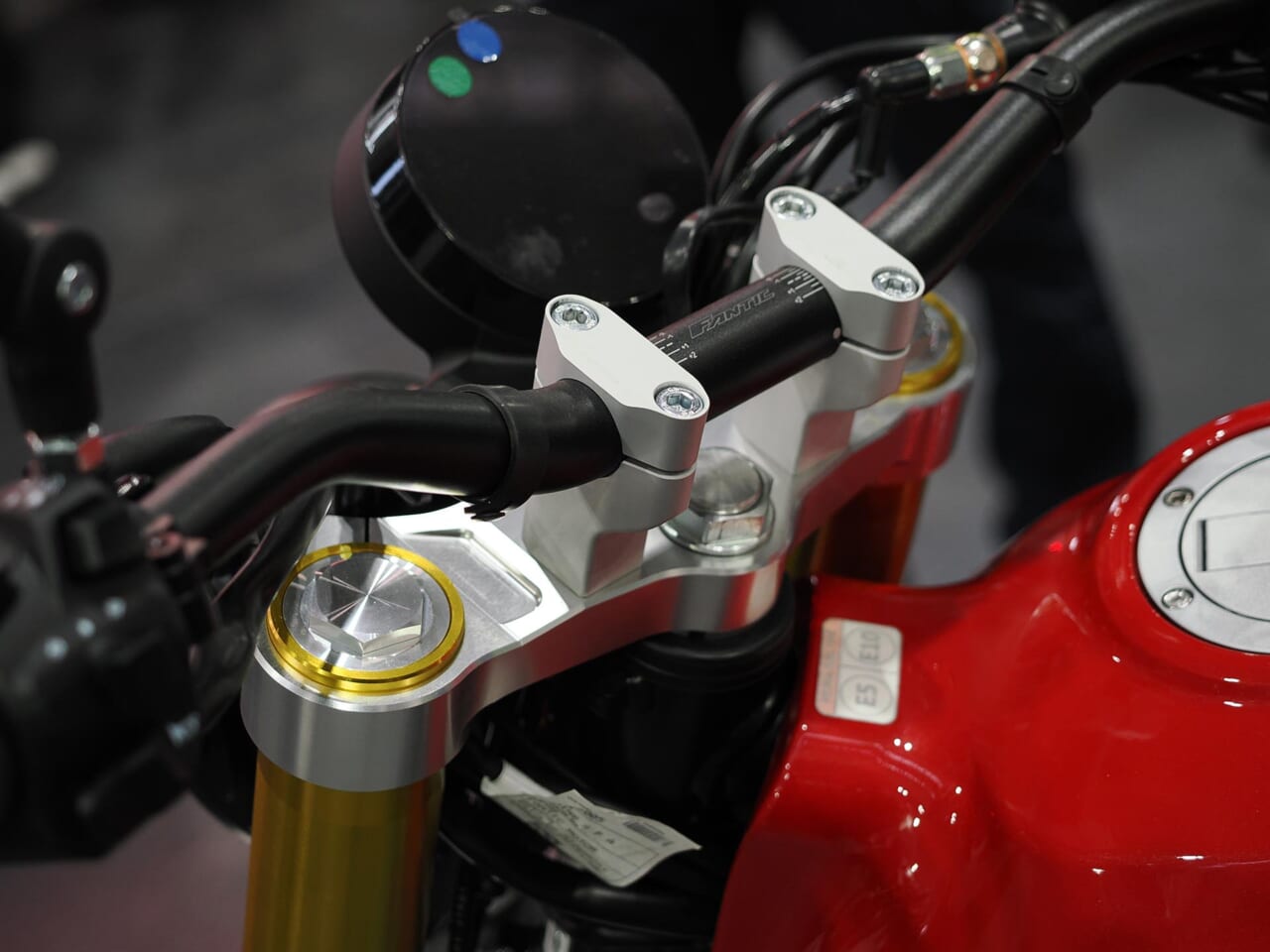 ｜モーターサイクルショーで聞いたFantic取扱店のお気にいりの一台×4選