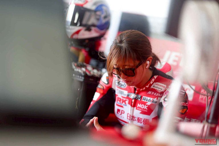 岡崎静夏|プロレーシングライダーになるには?現役・岡崎静夏が教える最短ルートとライセンスの仕組み【全日本女子レーサーに聞いてみた】