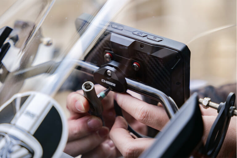 SRS-050 スマートライドモニター AIO-5EVO｜「死角監視システム」を手に入れた！AI搭載のタナックスの新型スマモニ『AIO-5EVO』が4月24日に爆誕！！