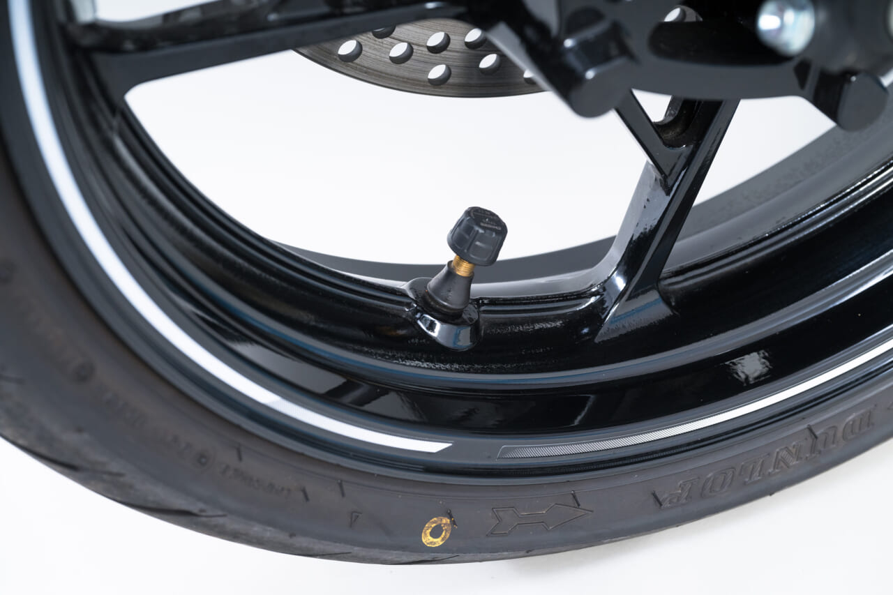 SRS-050 スマートライドモニター AIO-5EVO｜「死角監視システム」を手に入れた！AI搭載のタナックスの新型スマモニ『AIO-5EVO』が4月24日に爆誕！！