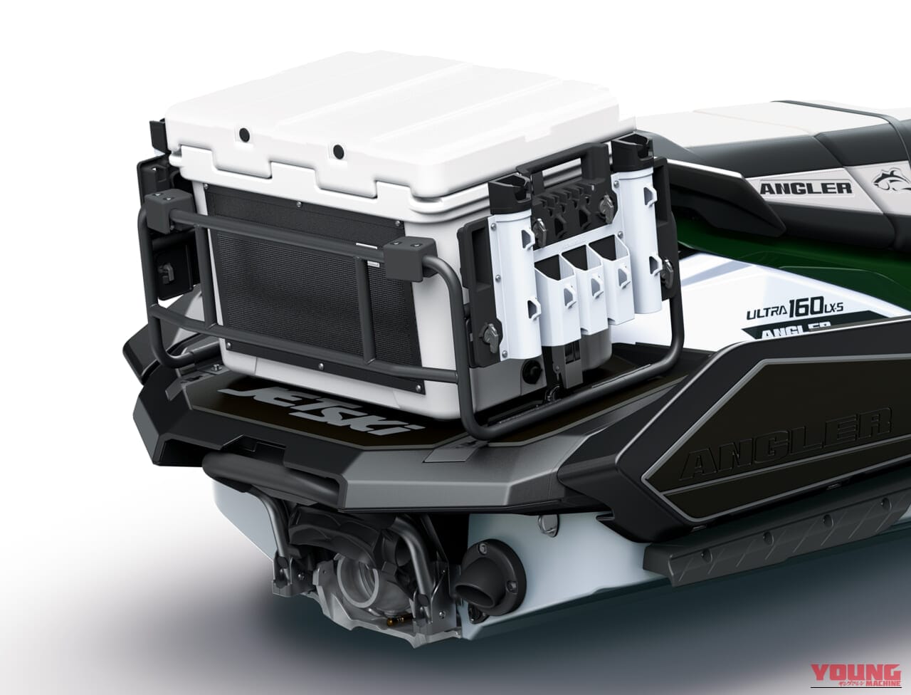 カワサキモータースジャパンのJET SKI ULTRA 160LX-S ANGLER（ジェットスキー ウルトラ 160LX-S アングラー）の後部の釣り具収納スペース｜「えっ…コレってアリなの…？」バイクに乗ったまま魚釣り。「その発想はなかったわ…」 魚群探知機もついたスゴいモデルをなんとKawasakiが発売！