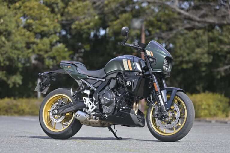 スズキ GSX-8TT試乗インプレッション|スズキ GSX-8TT試乗!「普段は落ち着いたネオレトロの雰囲気を味わい、気分が乗ってきたらスイッチオンしてコーナリングを楽しむ!」