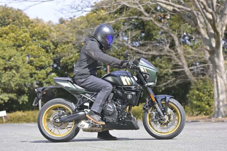 スズキ GSX-8TT試乗インプレッション|スズキ GSX-8TT試乗!「普段は落ち着いたネオレトロの雰囲気を味わい、気分が乗ってきたらスイッチオンしてコーナリングを楽しむ!」