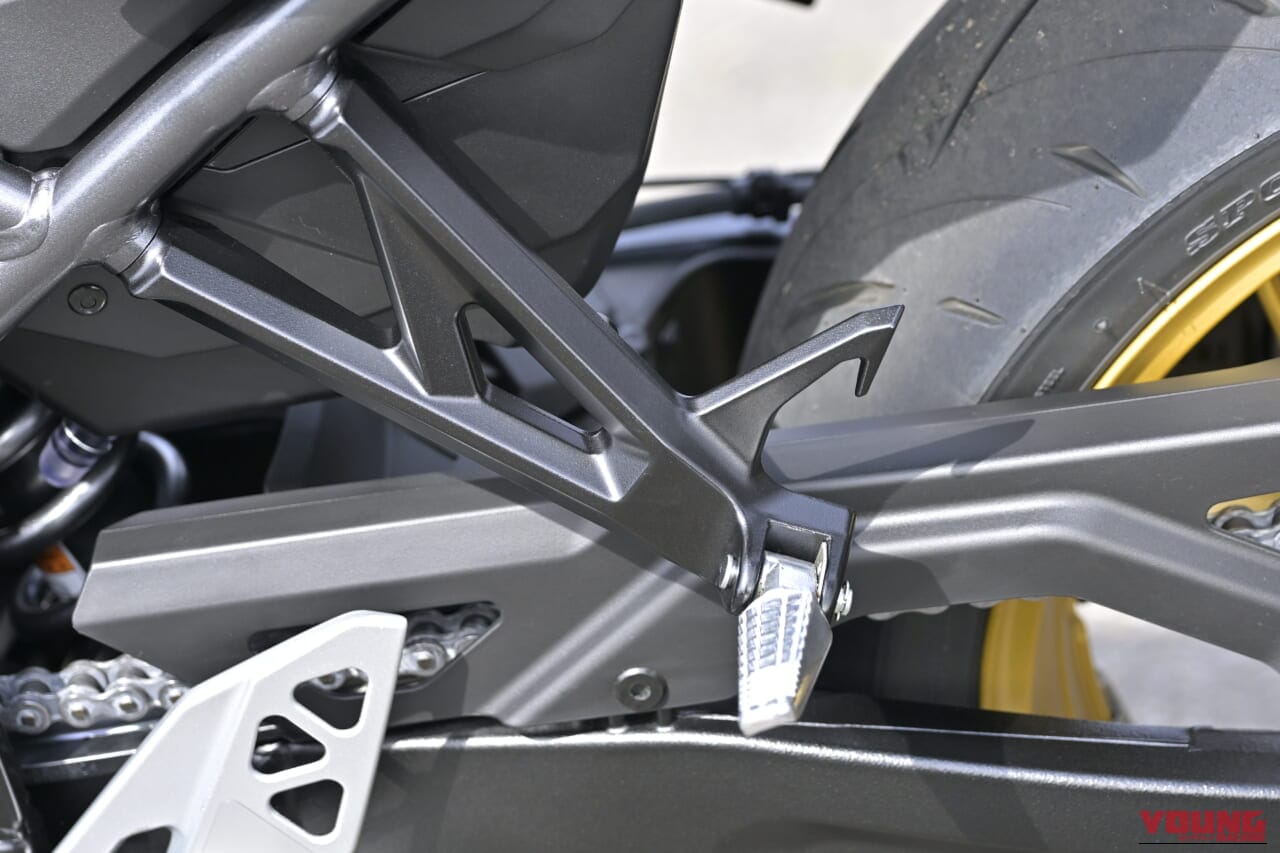 ｜スズキ GSX-8TT試乗！「普段は落ち着いたネオレトロの雰囲気を味わい、気分が乗ってきたらスイッチオンしてコーナリングを楽しむ！」