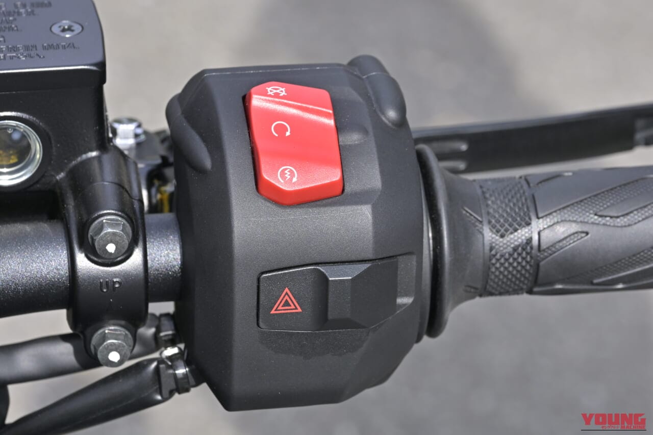 スズキ GSX-8TT試乗インプレッション|スズキ GSX-8TT試乗!「普段は落ち着いたネオレトロの雰囲気を味わい、気分が乗ってきたらスイッチオンしてコーナリングを楽しむ!」