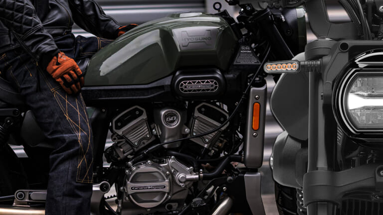 250ccクラスに革命を起こす新型クルーザー「GV250X」登場|ヤングマシン4月の人気記事TOP10! 配線不要ドラレコに伝説のイオタの謎、破格の軽量レトロ250ccモデル等が熱い視線を集める