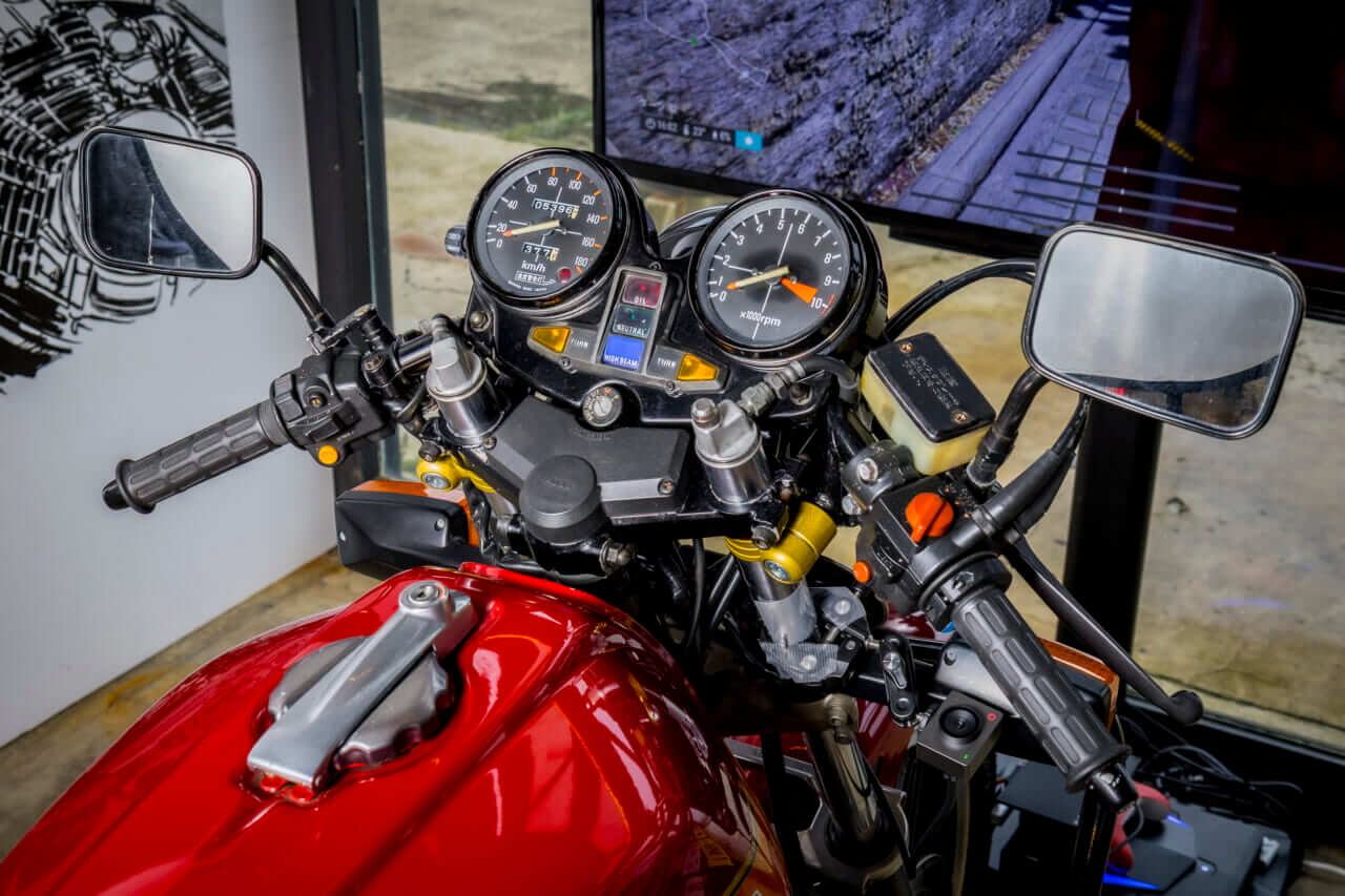 バリバリ伝説 VR RIDE｜”バリバリ伝説”の世界を、実車とVRで体験できる！「バイク王 バリバリ伝説 VR RIDE」がスタートだ!!