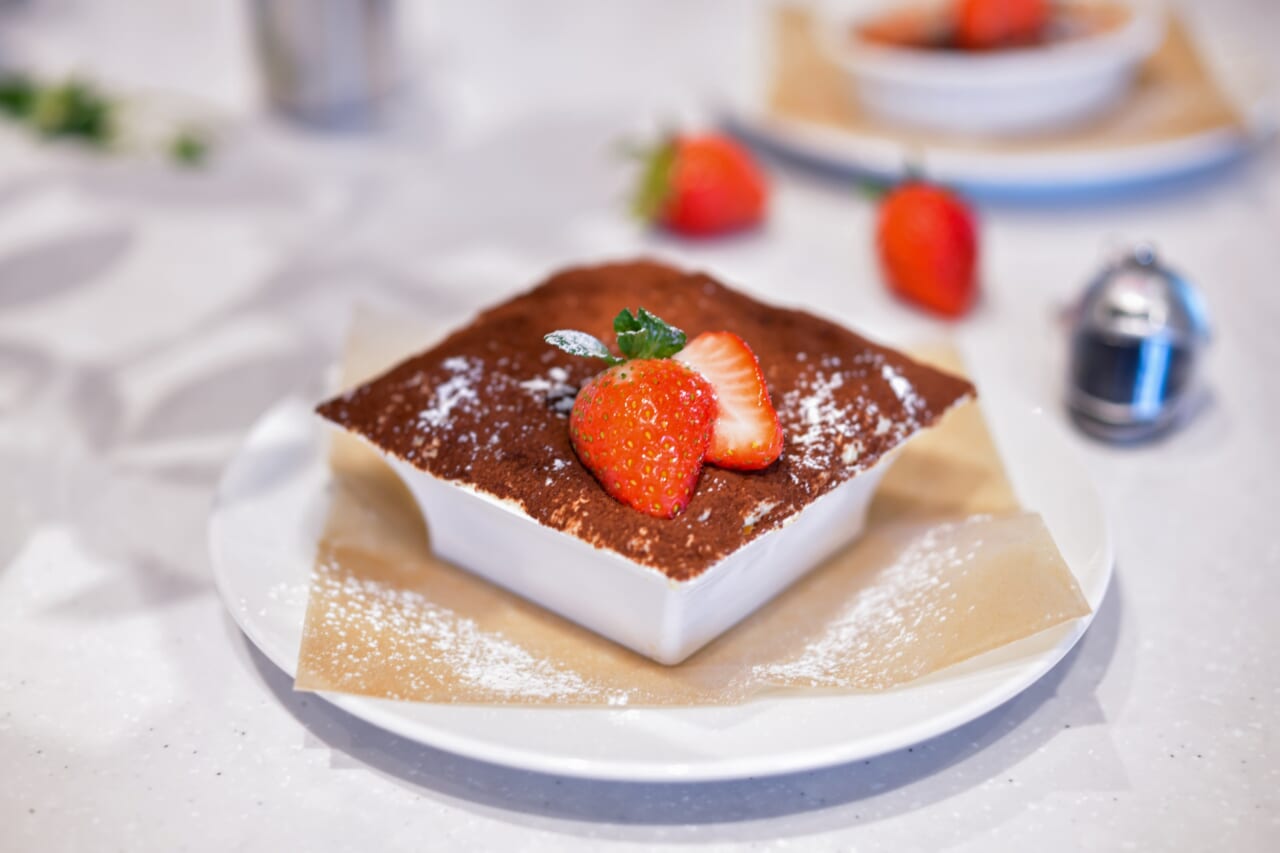 SHOEI HELMET PARK｜SHOEIの“聖地”が誕生！「SHOEI HELMET PARK」で技術の真髄に酔いしれる