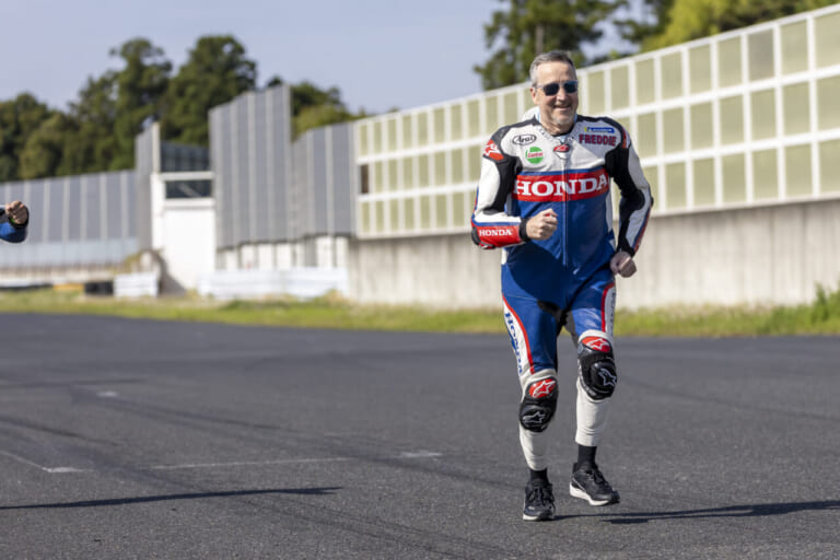 CBファンミーティング2026｜【写真100枚】CBの祭典にフレディ・スペンサー降臨！CB1000Fレーサー#24で走ったぞ！【CBファンミーティング2026】