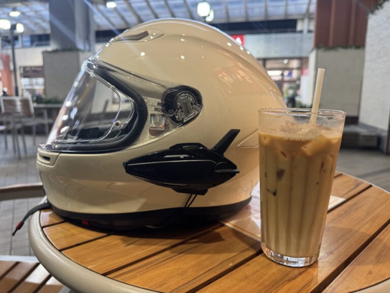 女優・指出瑞貴の「バイク×音楽×コーヒーdiary(仮）」｜女優・指出瑞貴の『バイク×音楽×コーヒーdiary(仮）』その１１~春一番！？モタサイからの愛車で整体メンテナンス。なんちゃってお花見ツー 