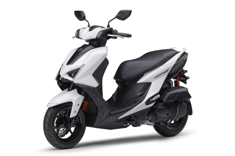 「CYGNUS X」|スポーティスクーター「新型シグナスX」登場。最新制御と新フレームで、走りの資質を強化