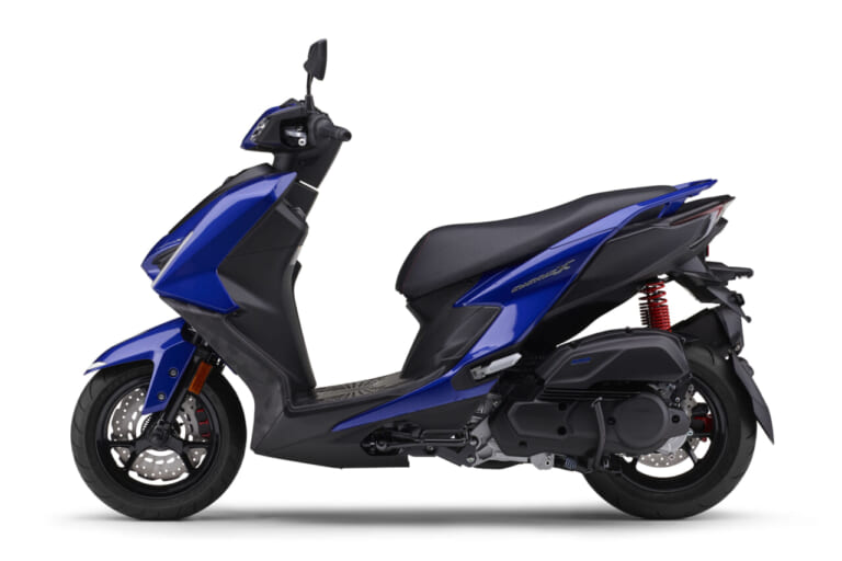 スポーティスクーター「新型シグナスX」登場。最新制御と新フレームで、走りの資質を強化