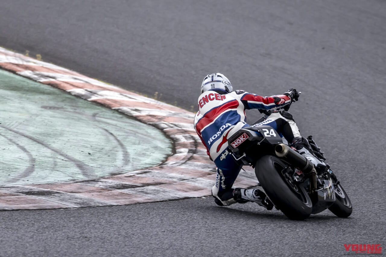 CBファンミーティング2026｜【写真100枚】CBの祭典にフレディ・スペンサー降臨！CB1000Fレーサー#24で走ったぞ！【CBファンミーティング2026】
