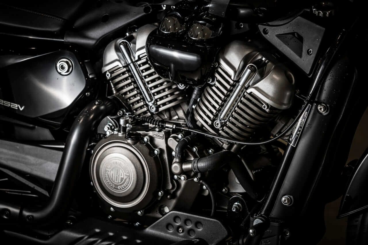 Morbidelli C252V｜【YM CUSTUM MACHINE】PLOT：ZDC Type BOBBER／BENDA NAPOLEON BOB 250／Morbidelli C252V〜格好良さこそが正義！