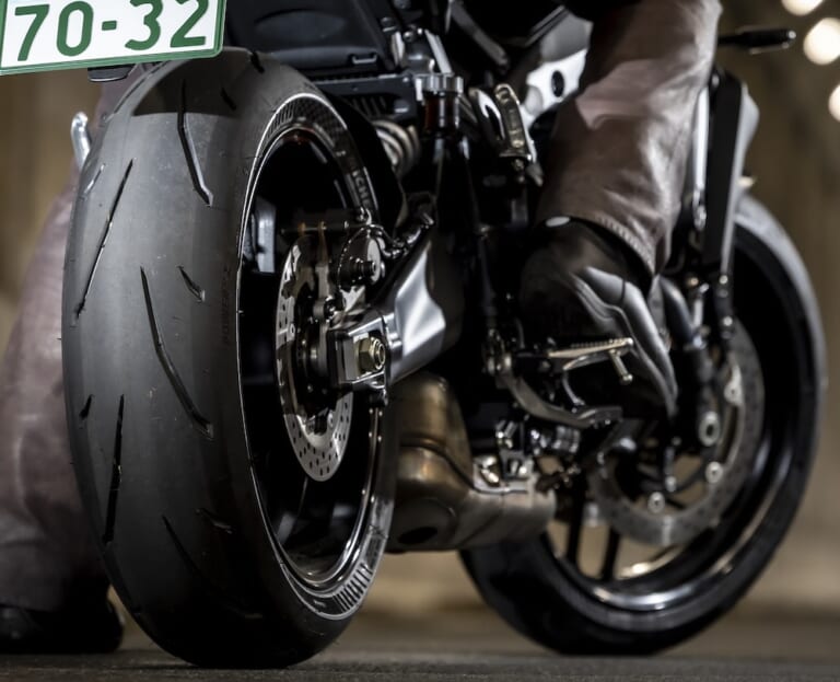 ミシュラン_MICHELIN POWER 6／MICHELIN  POWER GP2｜【MICHELIN POWER 6】＆【MICHELIN  POWER GP2】試乗インプレッション！