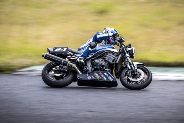 CBファンミーティング2026|【写真100枚】CBの祭典にフレディ・スペンサー降臨!CB1000Fレーサー#24で走ったぞ!【CBファンミーティング2026】