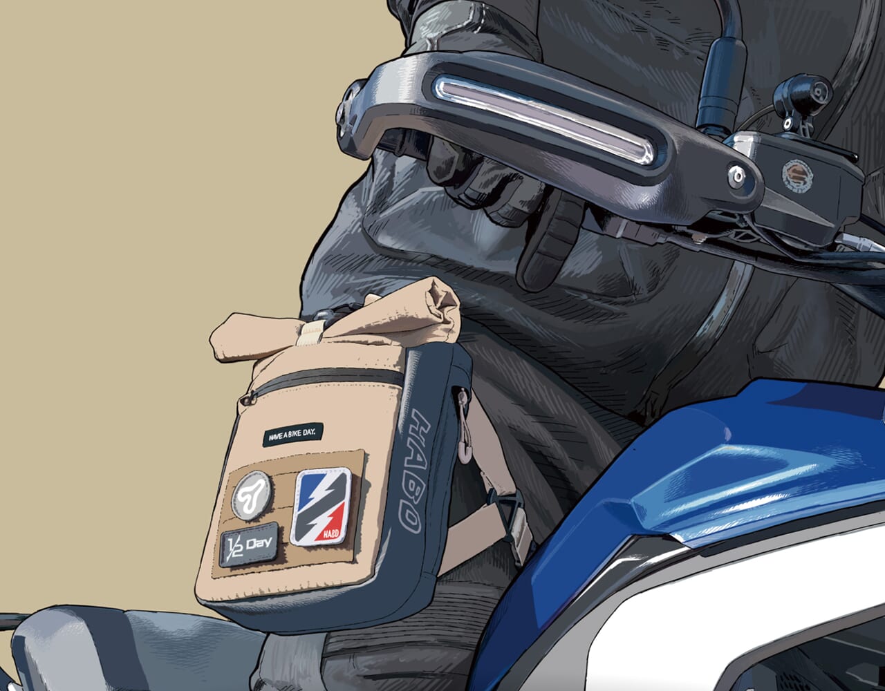 ｜【TANAX×加藤ノブキ】『ハーフデイツーリングホルスター』にコラボモデルが登場！〈TANAX公式〉