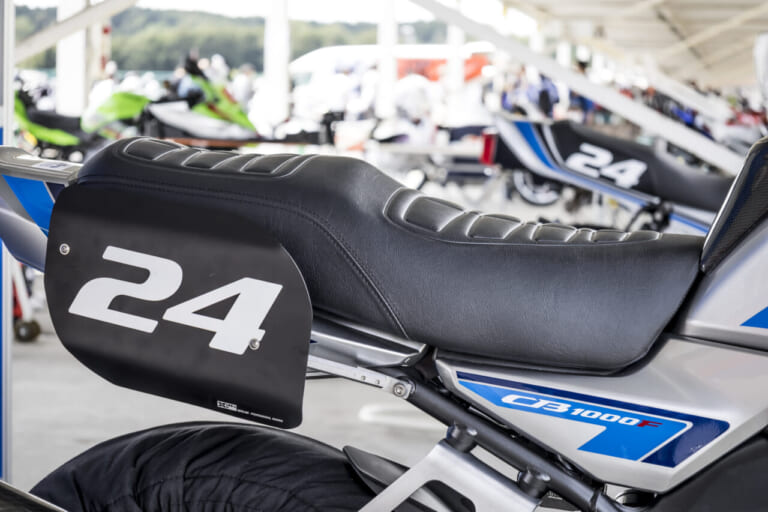 CBファンミーティング2026|【写真100枚】CBの祭典にフレディ・スペンサー降臨!CB1000Fレーサー#24で走ったぞ!【CBファンミーティング2026】