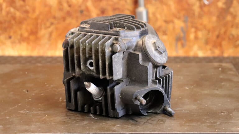 「嘘だろ…」黒焦げだったモンキーのエンジンが、超音波洗浄機に放り込んだだけで“企画倒れ”レベルに激変!【DIY工具レビュー】|「嘘だろ…」黒焦げだったモンキーのエンジンが、超音波洗浄機に放り込んだだけで“企画倒れ”レベルに激変!【DIY工具レビュー】