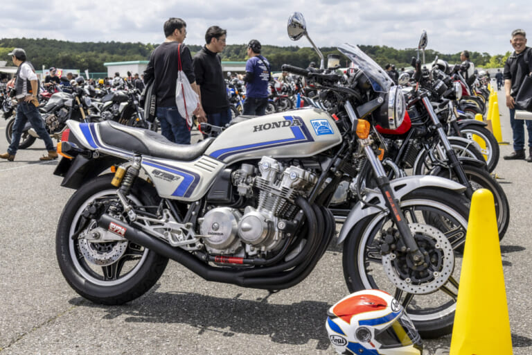 CBファンミーティング2026｜【写真100枚】CBの祭典にフレディ・スペンサー降臨！CB1000Fレーサー#24で走ったぞ！【CBファンミーティング2026】