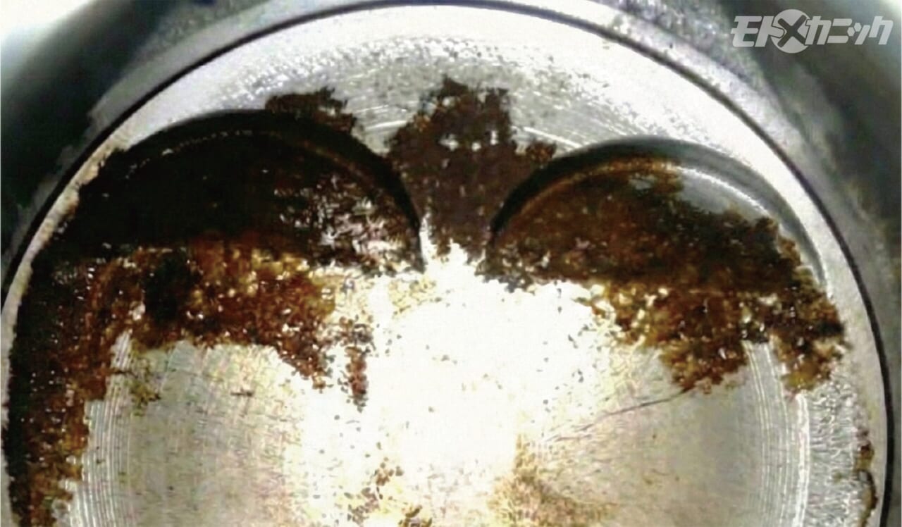 |【ガソリン添加剤】強力な洗浄力でエンジン燃焼室内などの堆積物を取り除き、失われたパワーを取り戻す