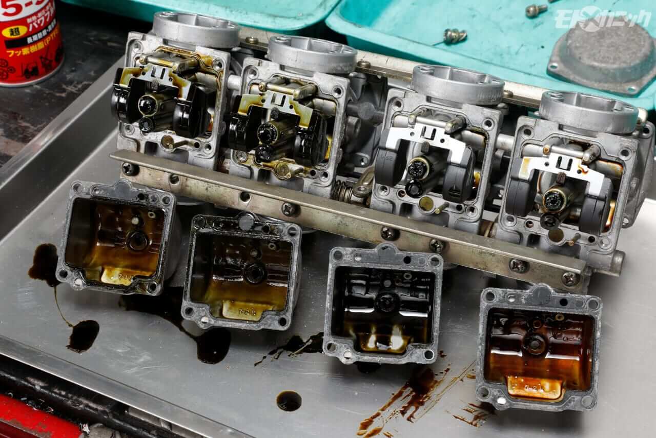 |【ガソリン添加剤】強力な洗浄力でエンジン燃焼室内などの堆積物を取り除き、失われたパワーを取り戻す
